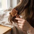 Mộc Foxy – Bàn Chải Tóc Gỗ Đàn Hương Massage (Golden Green Sandalwood) – Little Fox Edition