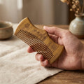 Mộc Bloom – Lược Gỗ Đàn Hương Hoa Khắc Tối Giản | Golden Sandalwood Bloom Comb