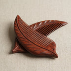 Mộc Maple – Lược Gỗ Lá Phong Khắc Thủ Công | Maple Leaf Wooden Comb