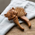 Mộc Foxy – Bàn Chải Tóc Gỗ Đàn Hương Massage (Golden Green Sandalwood) – Little Fox Edition