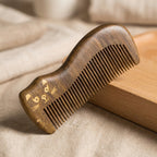Mộc Neko – Lược Gỗ Đàn Hương Mèo Tối Giản | Golden Sandalwood Cat Comb